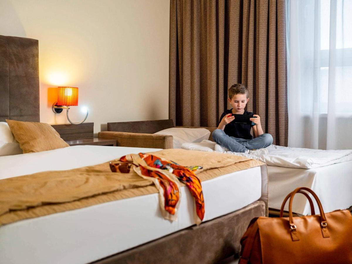 Mercure Hotel 4*